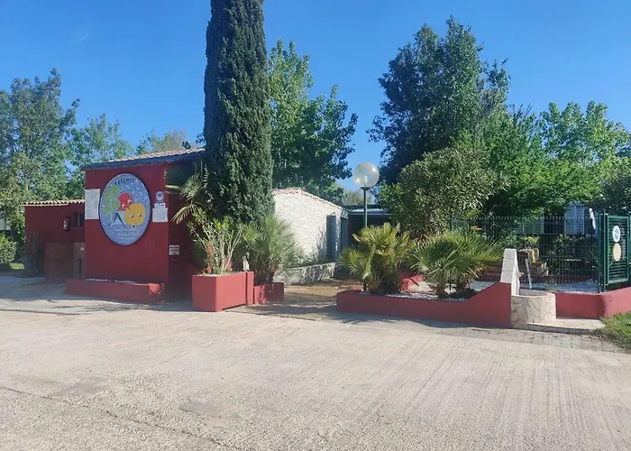 Mobil Climatise Avec Terrasse Dans L'escale, Calme, A 20 Mn A Pied De La 아그